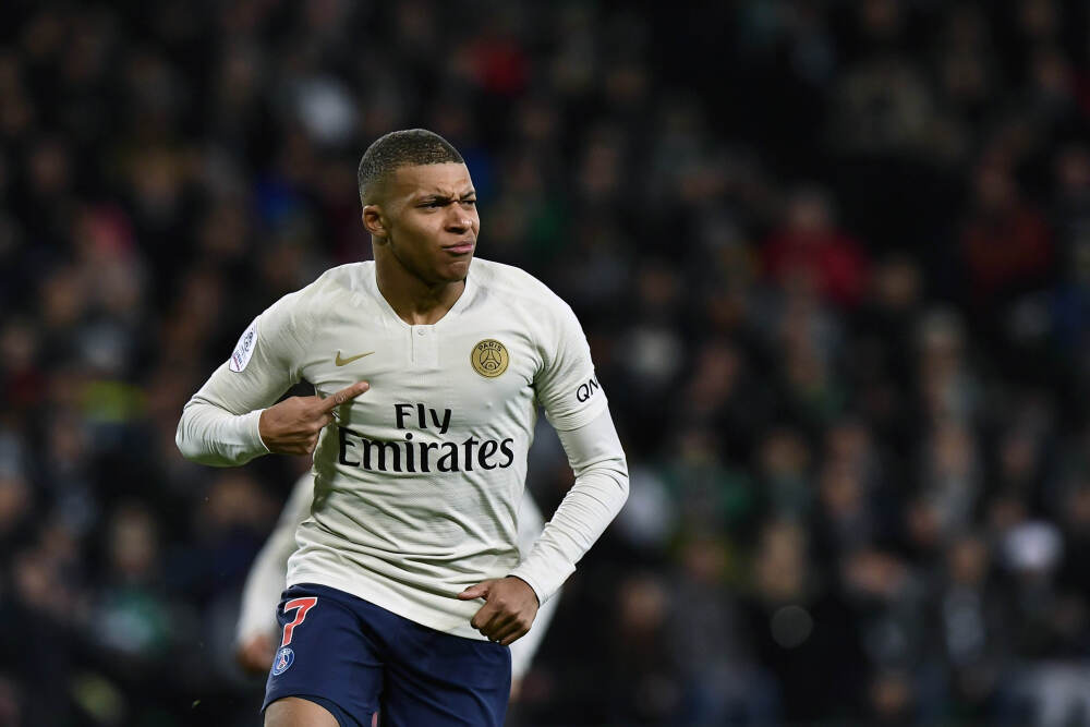 何小冰：金价十字星加持，守低抓紧加速上涨